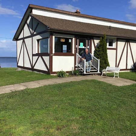 Gite Au Bord De La Baie Bed and Breakfast Bouctouche Εξωτερικό φωτογραφία