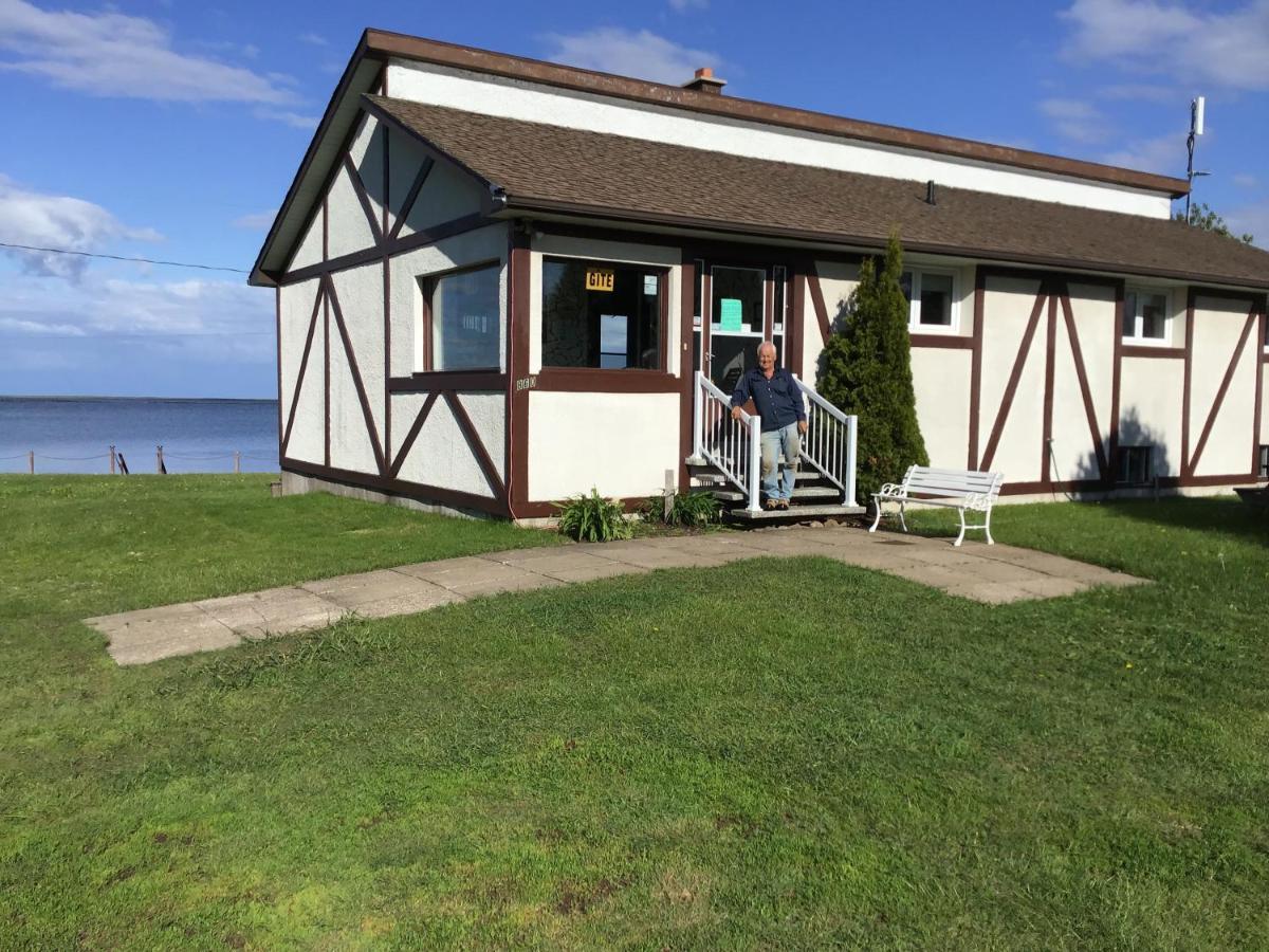 Gite Au Bord De La Baie Bed and Breakfast Bouctouche Εξωτερικό φωτογραφία